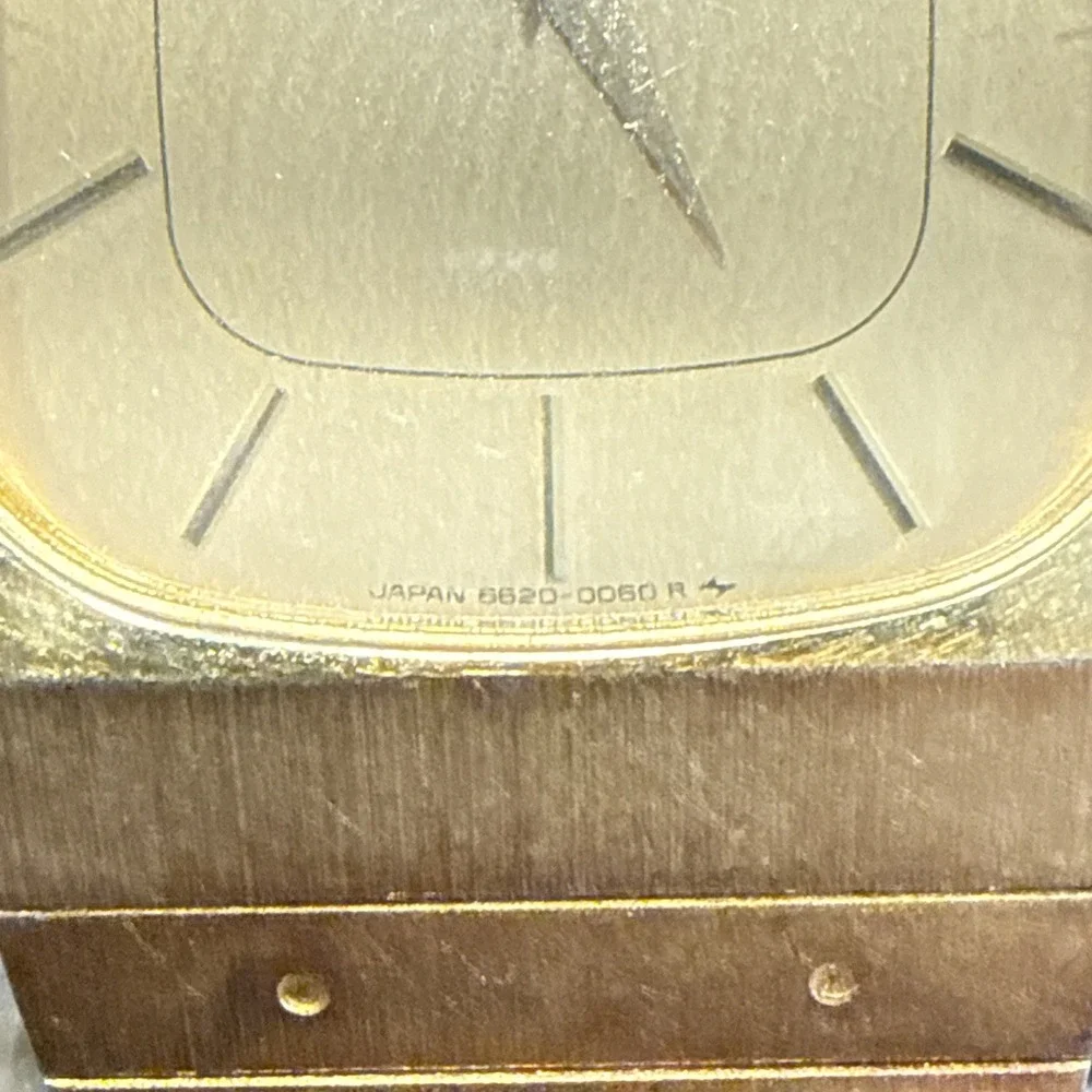VTG Seiko Men 8620-5029 Dress Gold Tone Dial Quartz Watch Works w/ New Battery